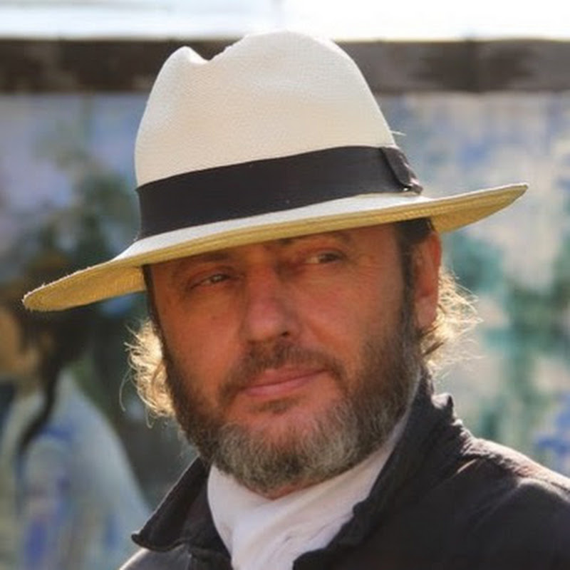 Igor Saharov • Игорь Сахаров Logo