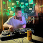 PhyP4EQyRzk-channel-avatar-Maxwell Bleu