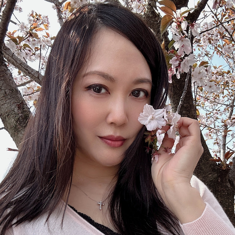 勞詩娘Shirley Lo
