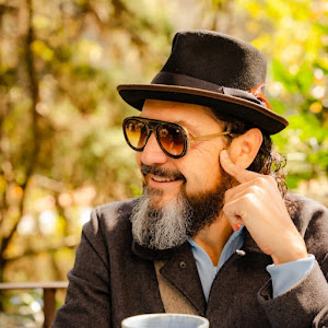 Reylivevo YouTube channel image