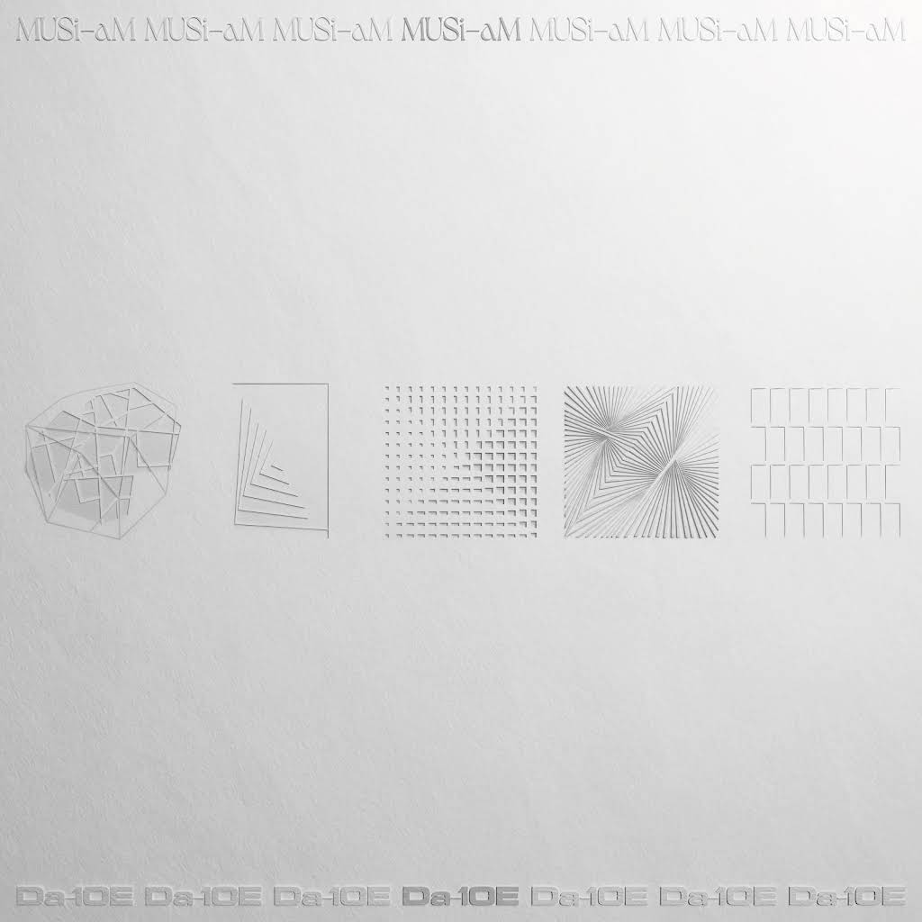 邦楽 MUSi-aM 8th ALBUM『MUSi-aM』 - DISCOGRAPHY | Da-iCE（ダイス