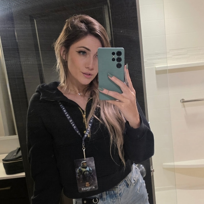 lindsayelyse