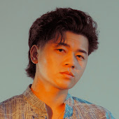 Fly With Johnny Thai