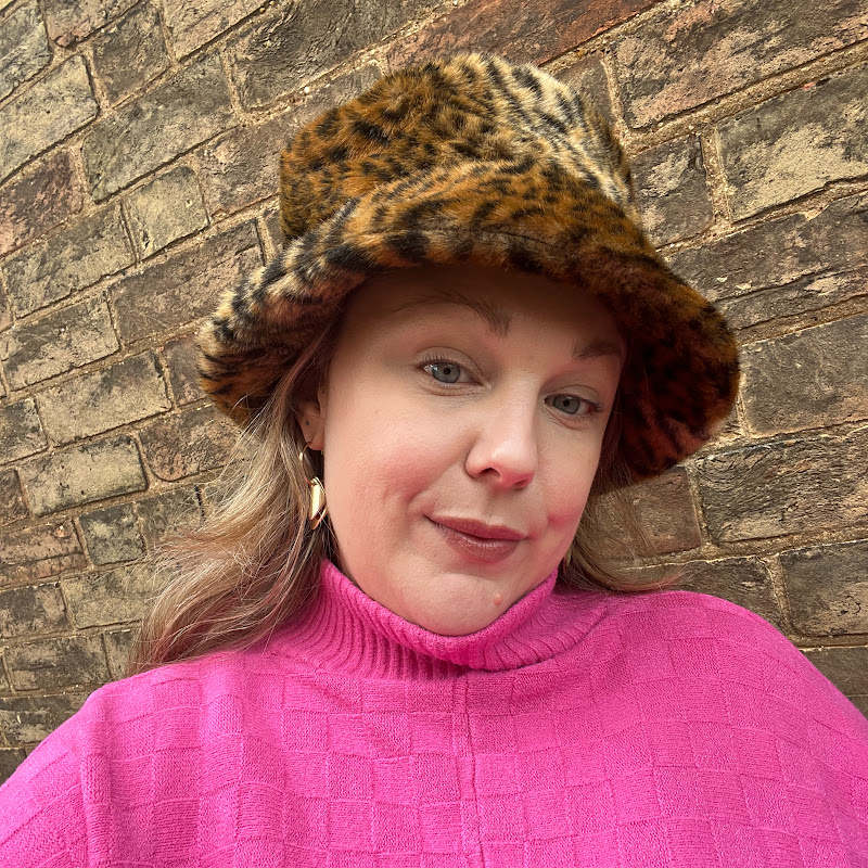 Lady Carly Jan