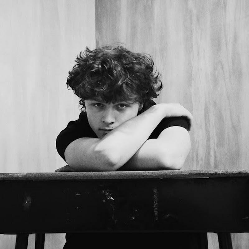 Carter Rubin - Topic