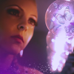 Brianna Knickerbocker - Topic