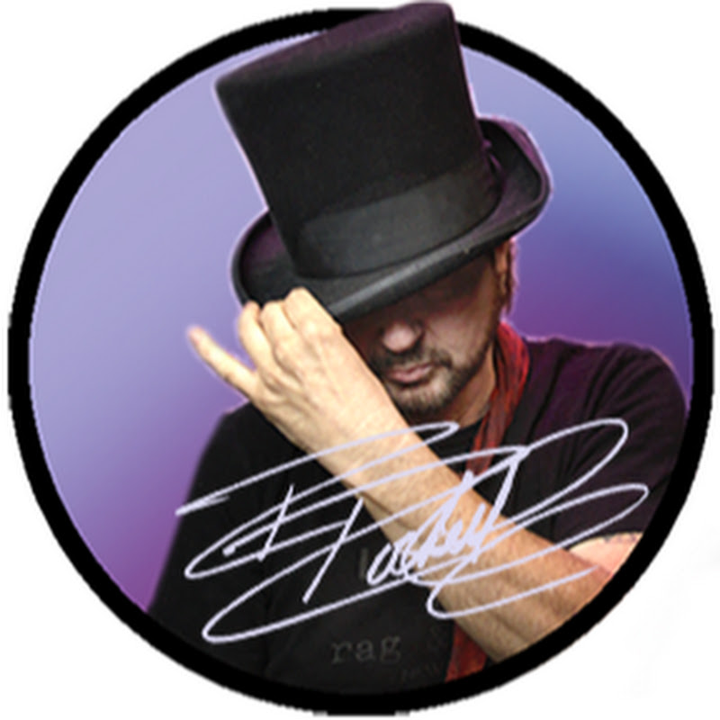 Rikki Rockett’s Legend Tripping