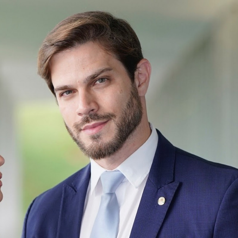 Felipe Becari Oficial