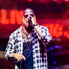 Jay Jones Headbanging Country