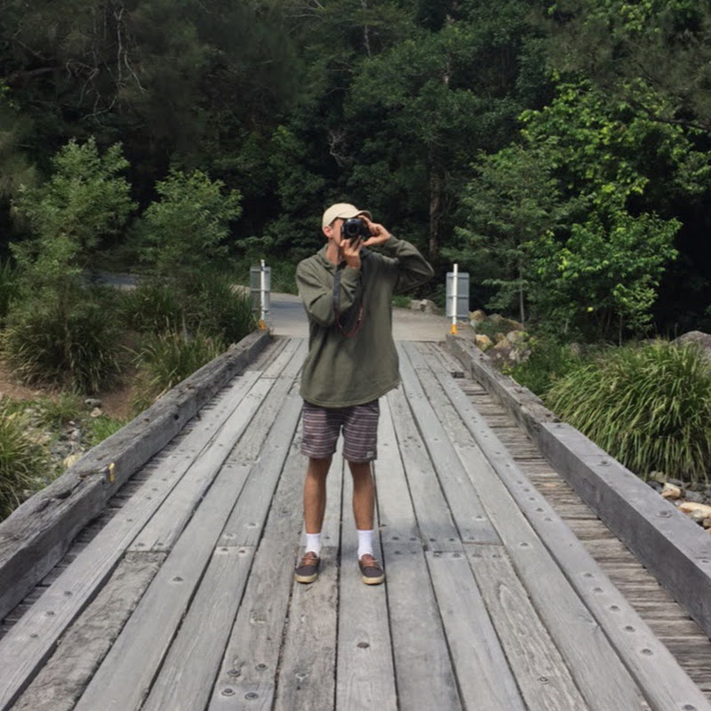 𝕝𝕒𝕔𝕙𝕝𝕒𝕟𝕤𝕦𝕡𝕖𝕣𝕥𝕣𝕒𝕞𝕡