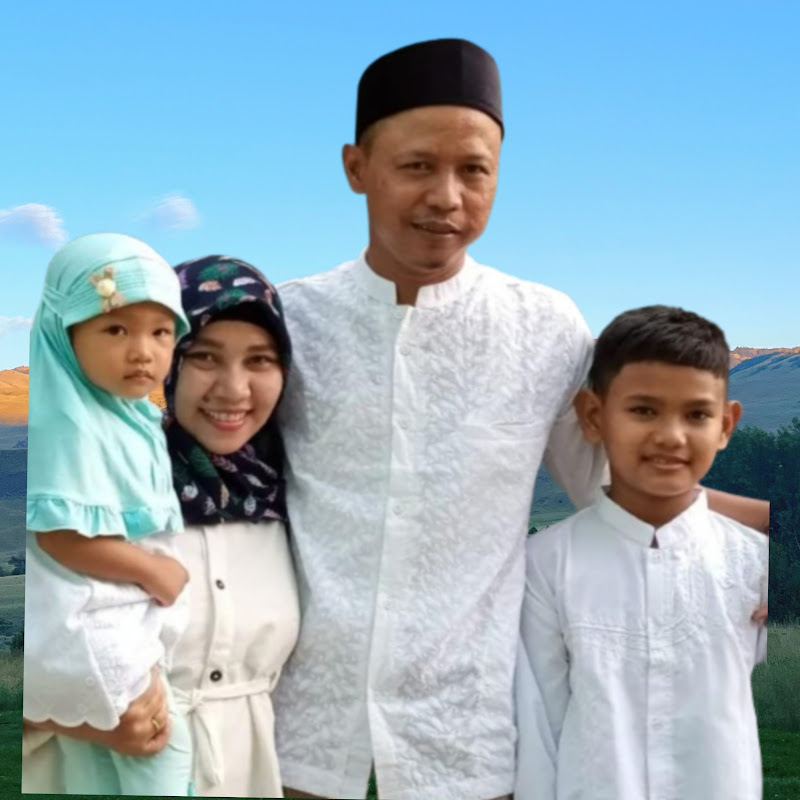 Mia family
