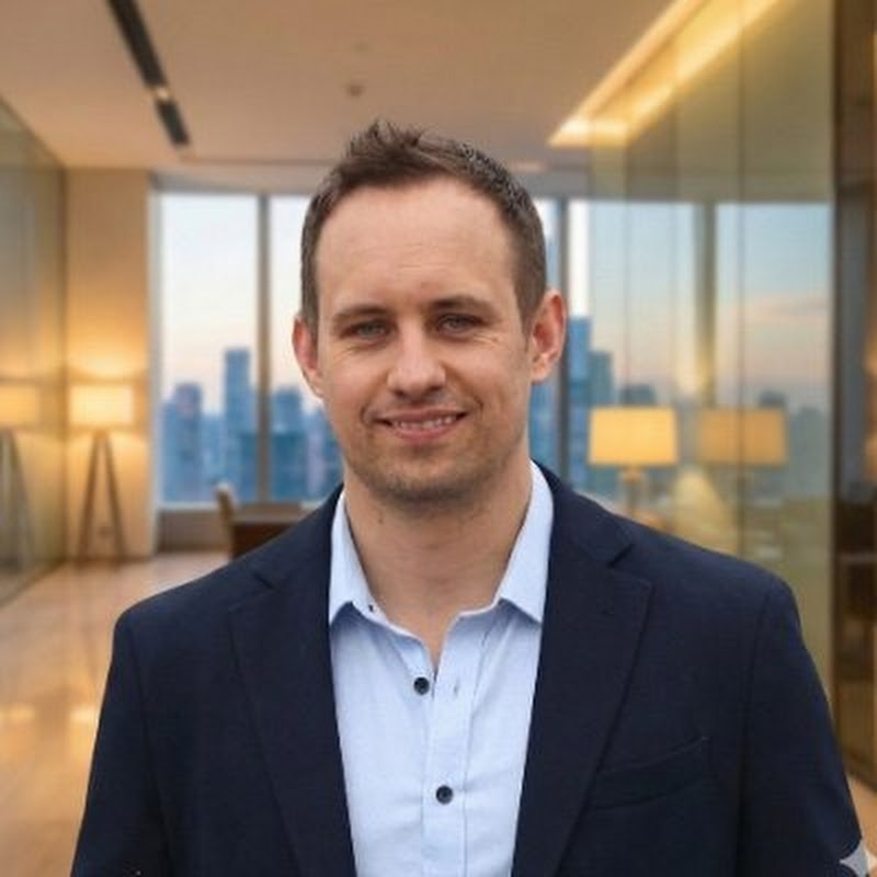 Richard Coward 英杰