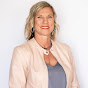 Stacey Hart, Licensed Real Estate Agent - @staceyhartrealestate YouTube Profile Photo