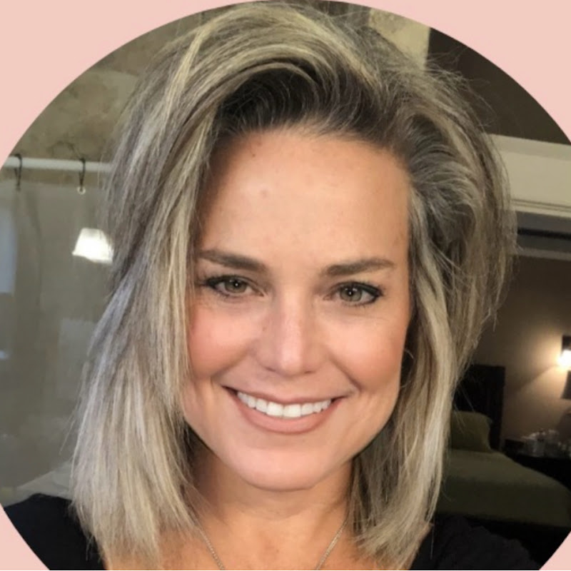 Julie Yunger, Realtor