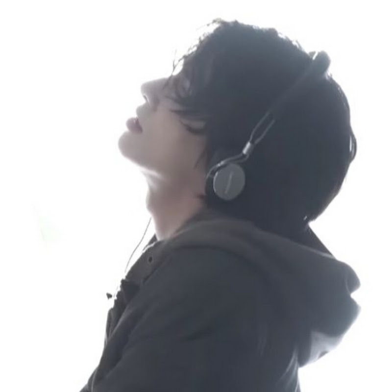 🎧 ﹆ 𝐒𝐰𝐞𝐞𝐭 𝐀𝐫𝐦𝐲 ୨୧⭒ 