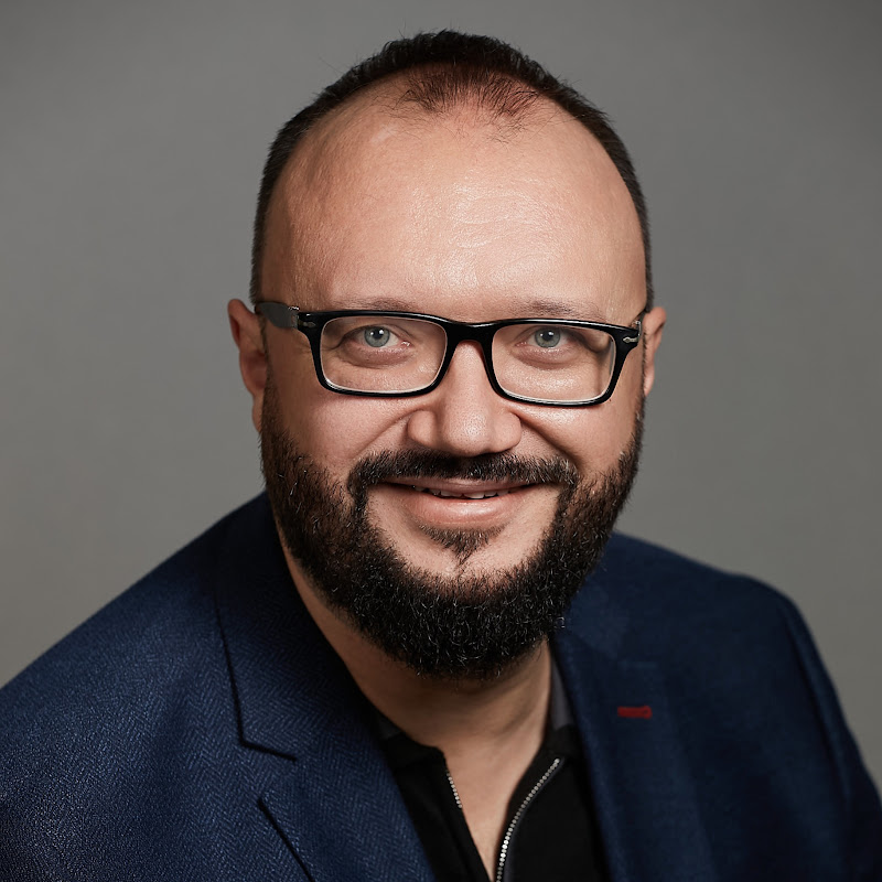 Евгений Колотилов Logo