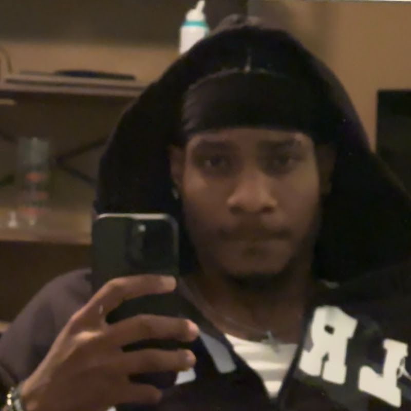 Hire Trayyy — Lifestyle & Vlogs YouTube creator for sponsorships