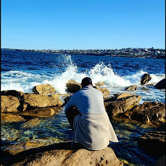 Thumbnail of related channel