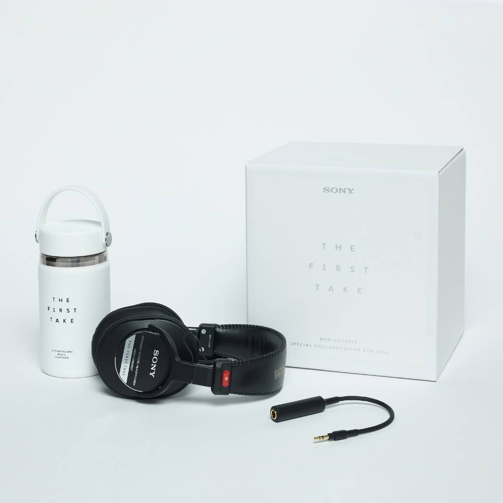 THE FIRST TAKE コラボ ヘッドホン new era セット Post from THE FIRST TAKE - YouTube