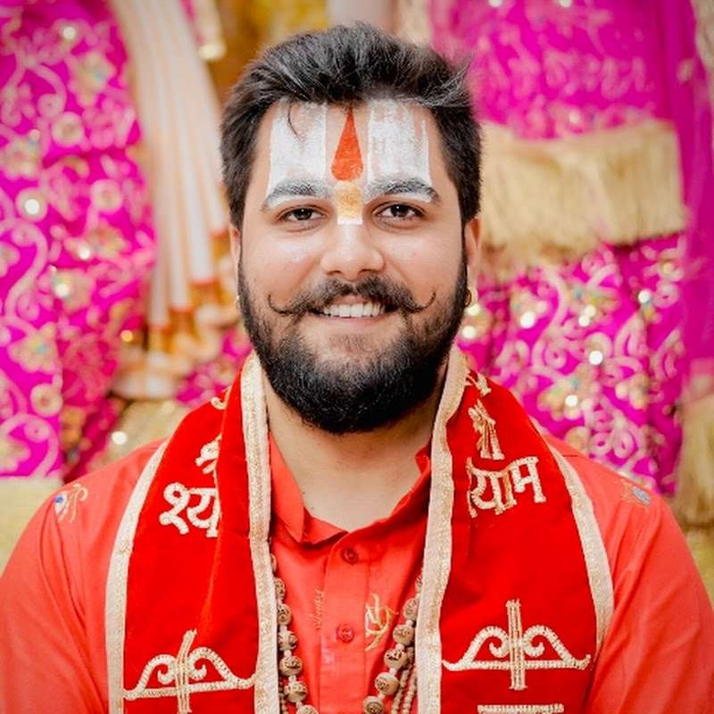 Pandit Abhishek Pathak Official