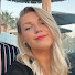 hlWH4DQAsYg-channel-avatar-Louise Hood