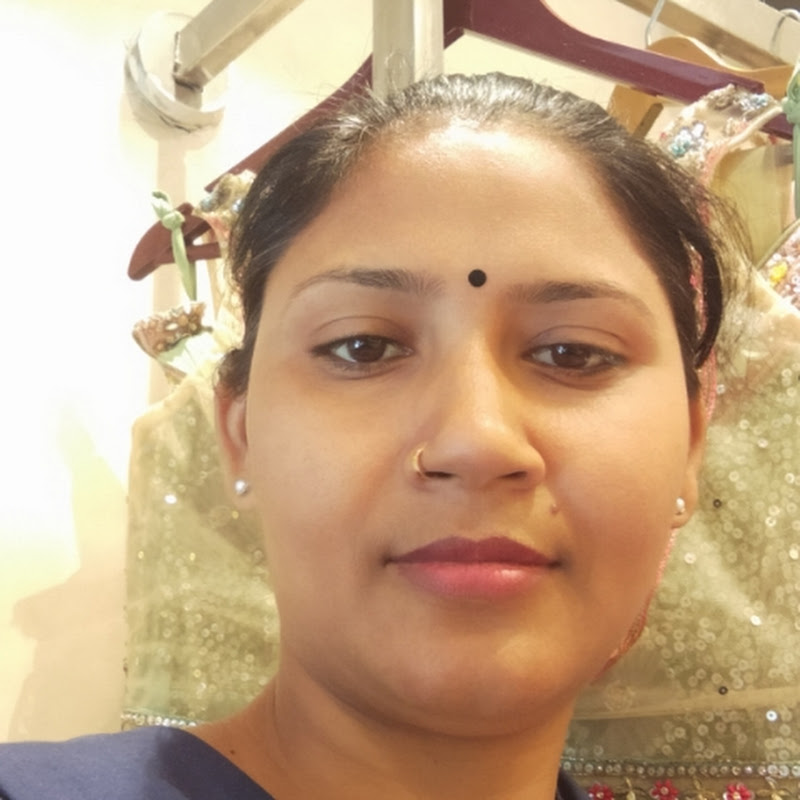 Hire OFFICIAL POONAM 77 — Entertainment YouTube creator for sponsorships