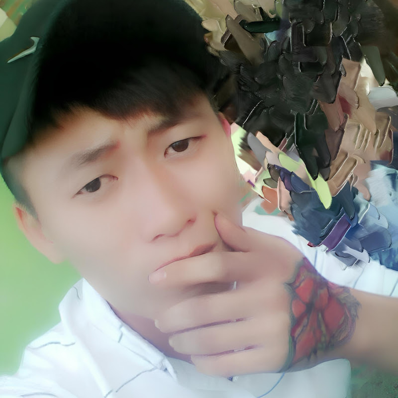 Tiểu Hắc Dê Lốc