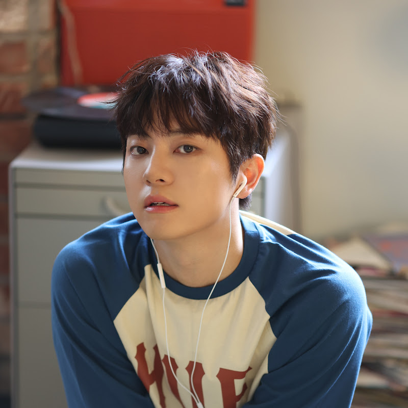 LEEWOO - Topic