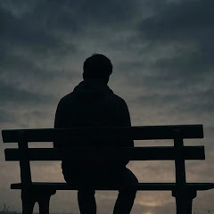 Avatar for YouTube creator rashri.writes