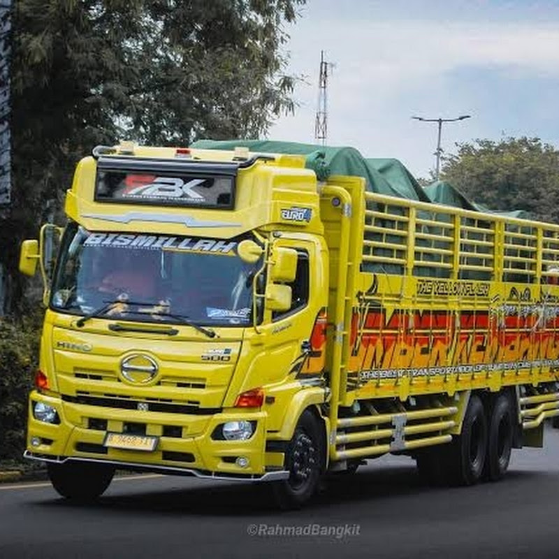 TRUK INDONESIA