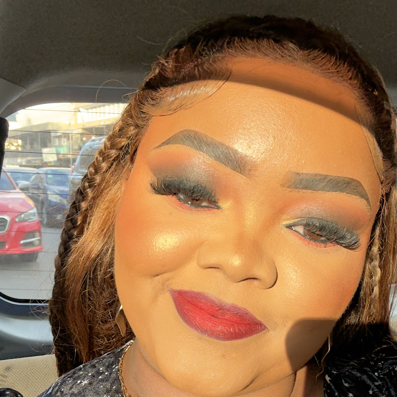 miss Kinyua (TERRY KINYUA)