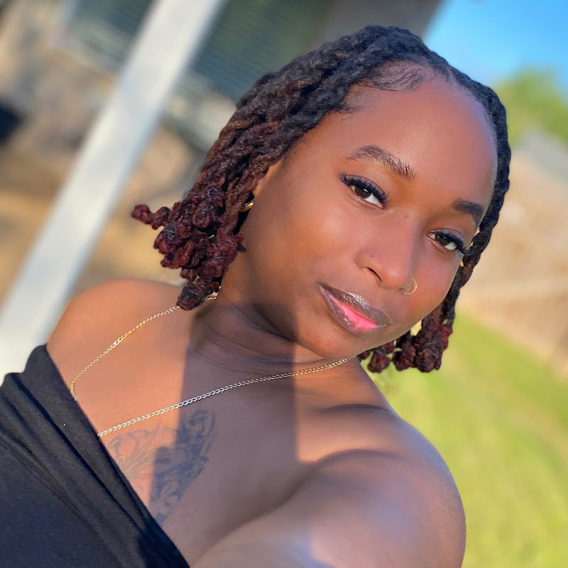 Sade Thompson