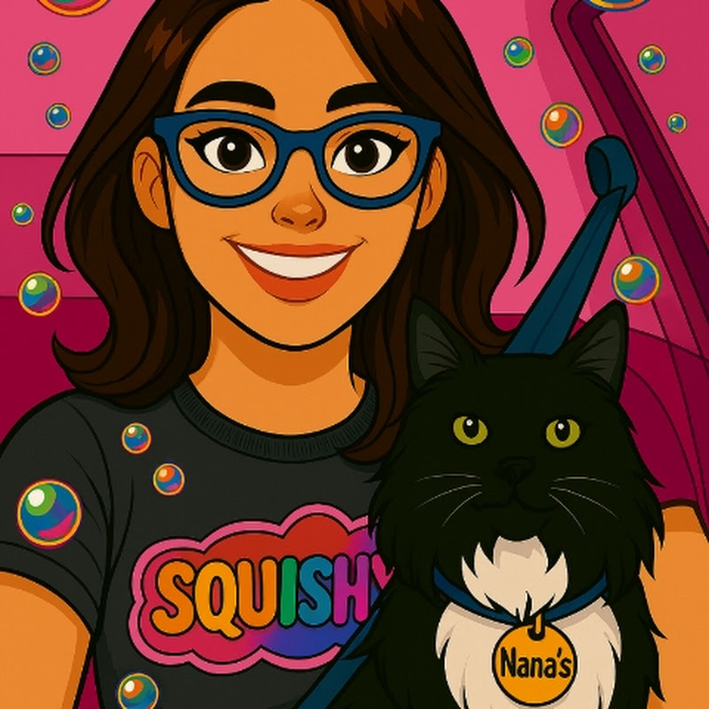 Squeaky Squish ASMR🧼🫧 logo