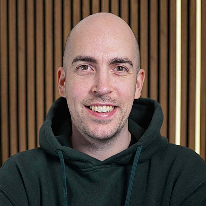 Dean Stokes - Tech Tutorials Logo