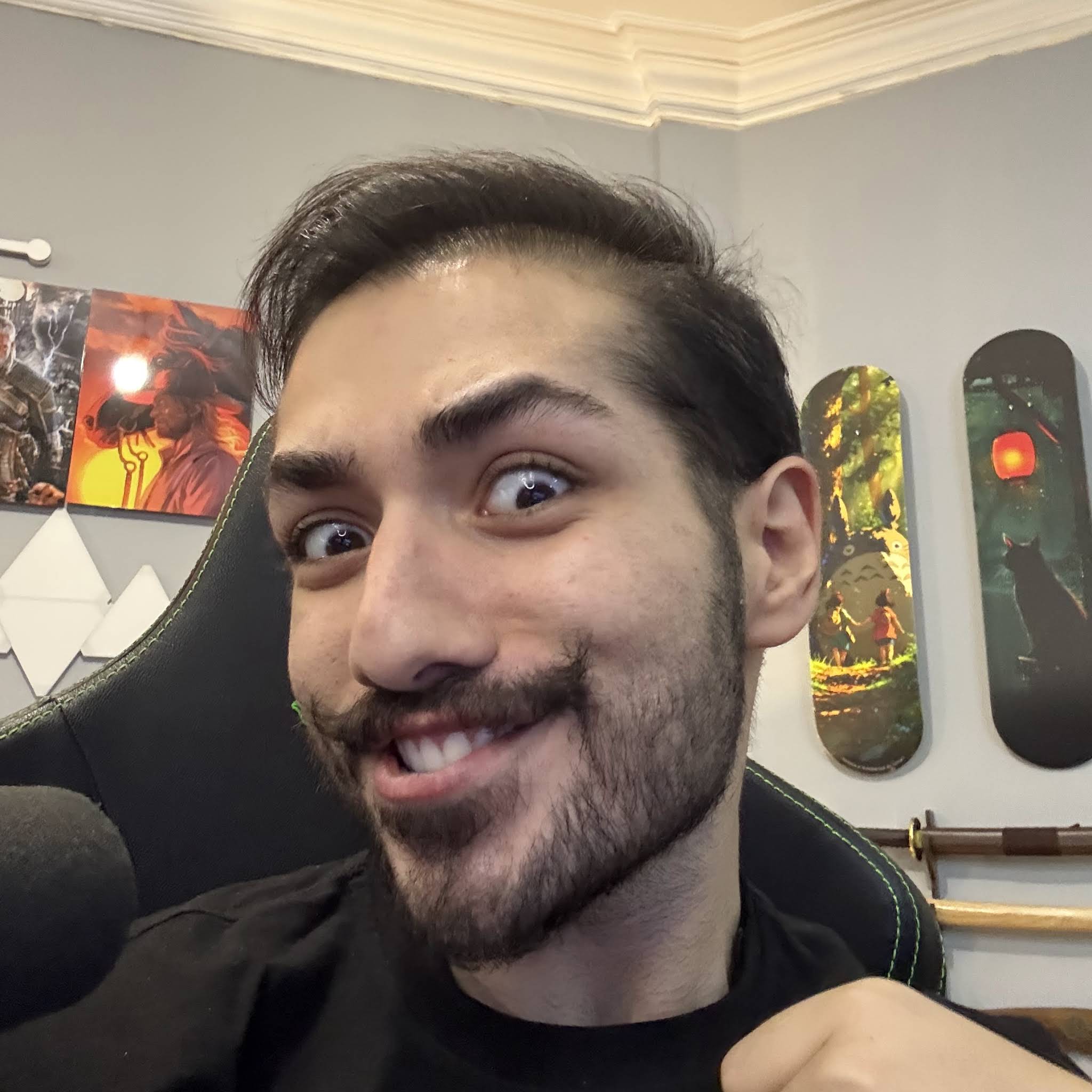 Post from Amir RT