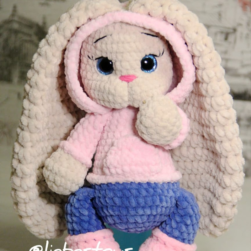 Lyubov Dik / LiebesToys  Logo