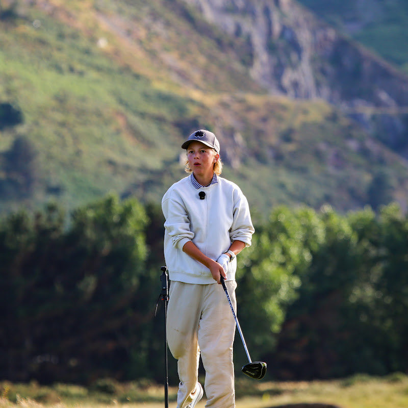 Leo Bombeo Golf