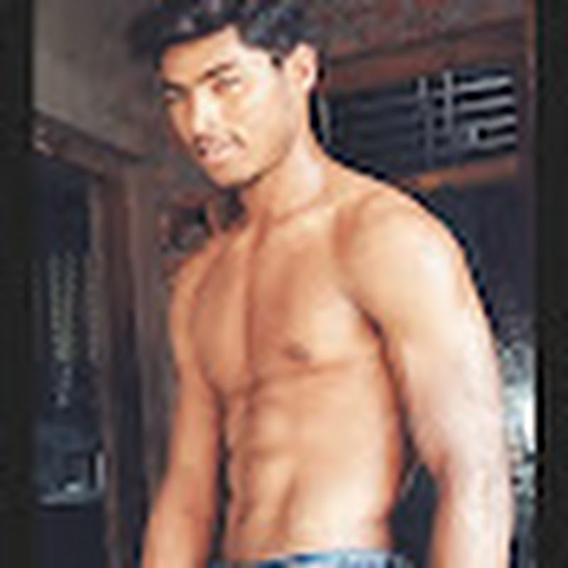 Alpha fitness ind vlogger