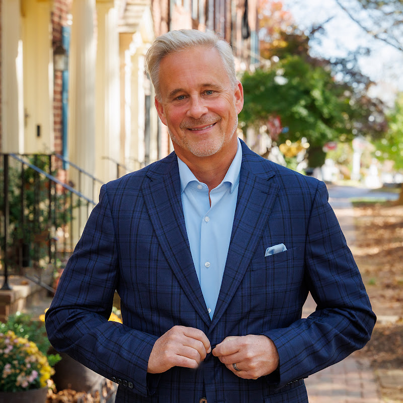 Montgomery County Living with Kevin Grolig