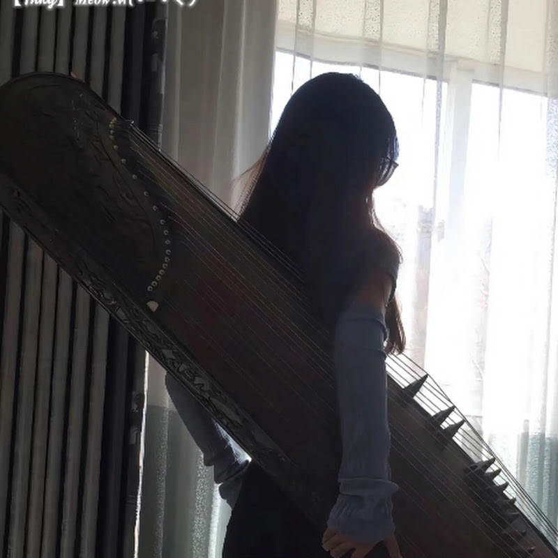 Guchiko Fujiwara Ch. [ 藤原 グチコ ]【Inky】𝑴𝒆𝒐𝒘.ฅ(•- •マ)