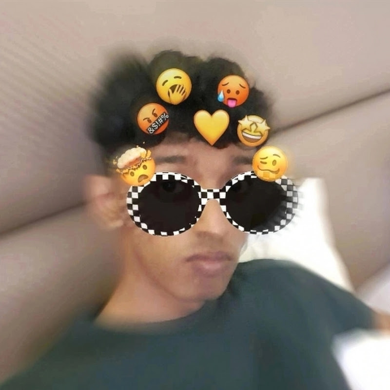ReviewBoii