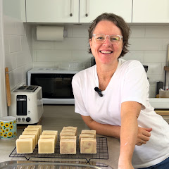 Elly's Everyday Soap Making Avatar