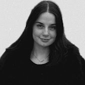 Zoé Kalinn | Esthéticienne 