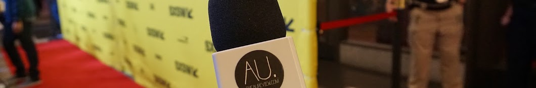 the AU review यूट्यूब चैनल अवतार