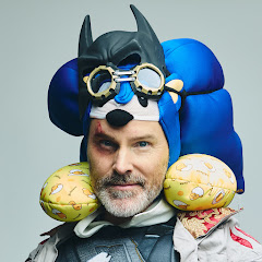 Roger Craig Smith