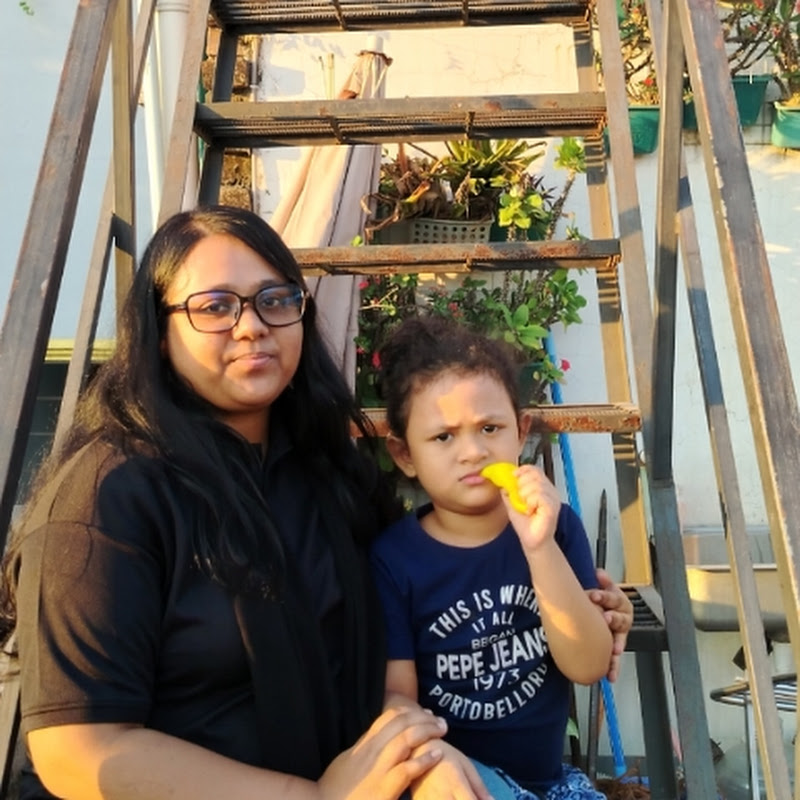 Sheuli & Oipha's Dairy 
