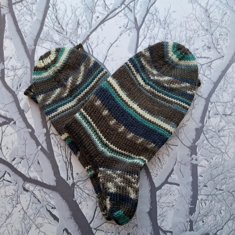 Tatianа_elte машинное вязание Logo