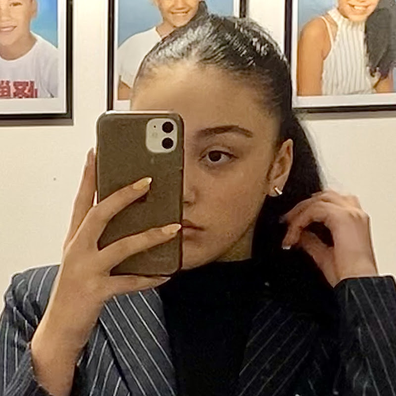 D a y i n a