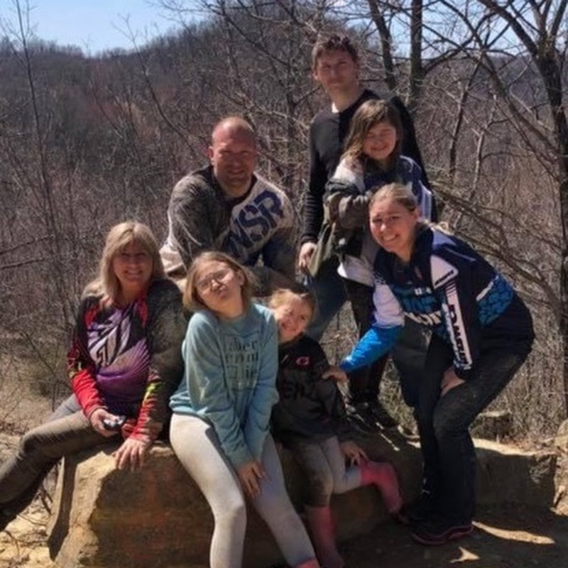 The Samsal Family Off-Road