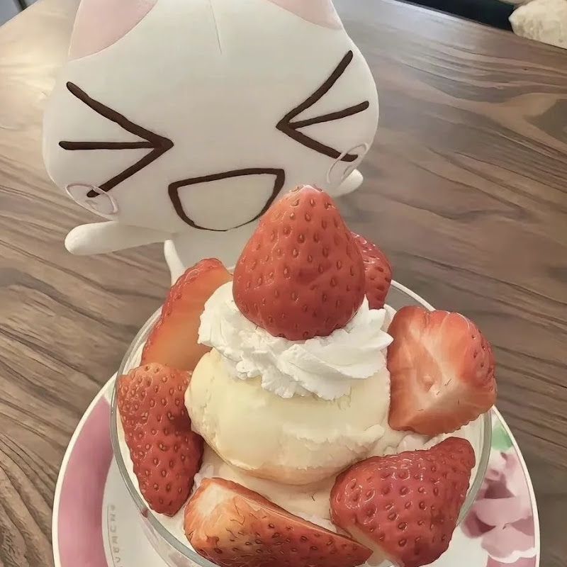 emma.the.strawberry